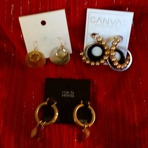 Earrings Gold Tone New Gift Belk Evie & Emma Hoop Dress up Mother of pearl